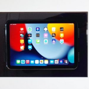 Wall-Smart 002-1RA06E-BL WS RETROFIT FOR IPAD PRO 13 M4 - BLACK+ETHERNET